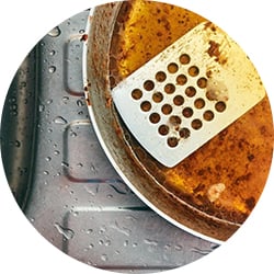 Undgå tilstoppet afløb i julen